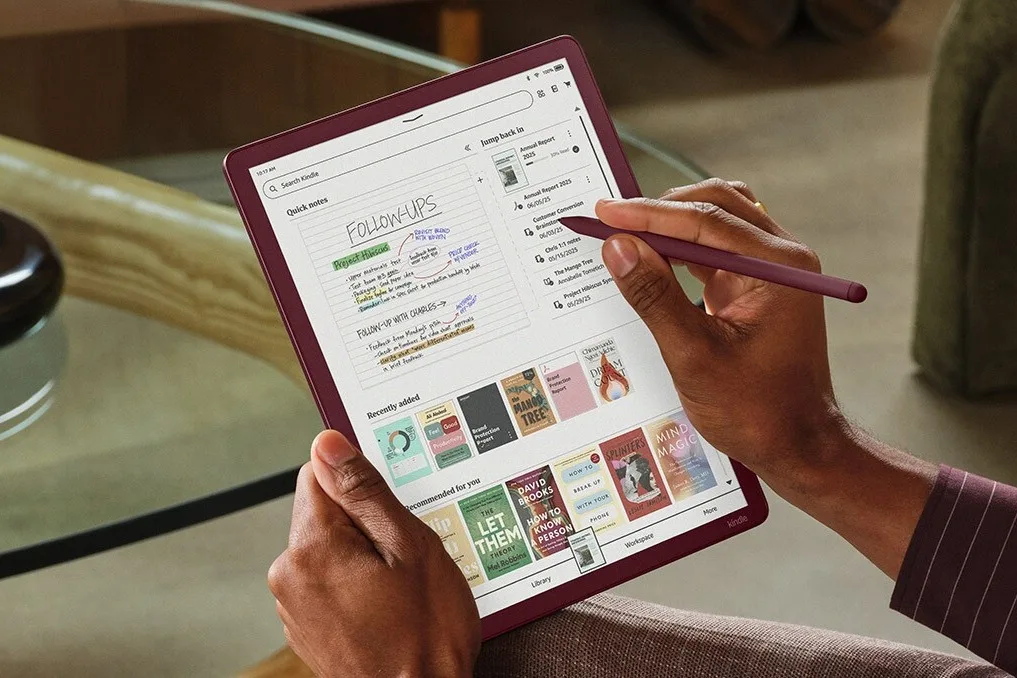 Amazon, renkli ekranlı yeni Kindle Scribe modelleriyle tablet estetiğine yaklaşıyor