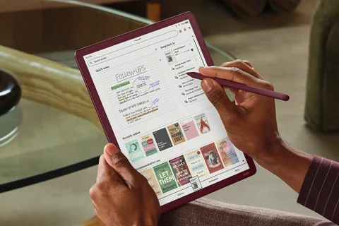 Amazon, renkli ekranlı yeni Kindle Scribe modelleriyle tablet estetiğine yaklaşıyor