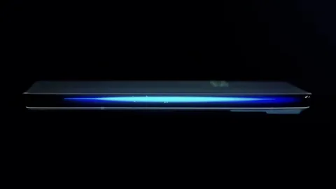 iPhone 20 serisi 2027’de radikal tasarımıyla sahneye çıkacak