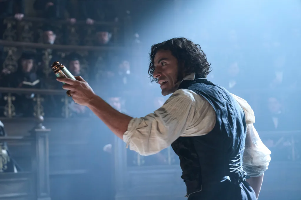 Netflix, Guillermo del Toro’nun Frankenstein filminden yeni fragman yayınladı