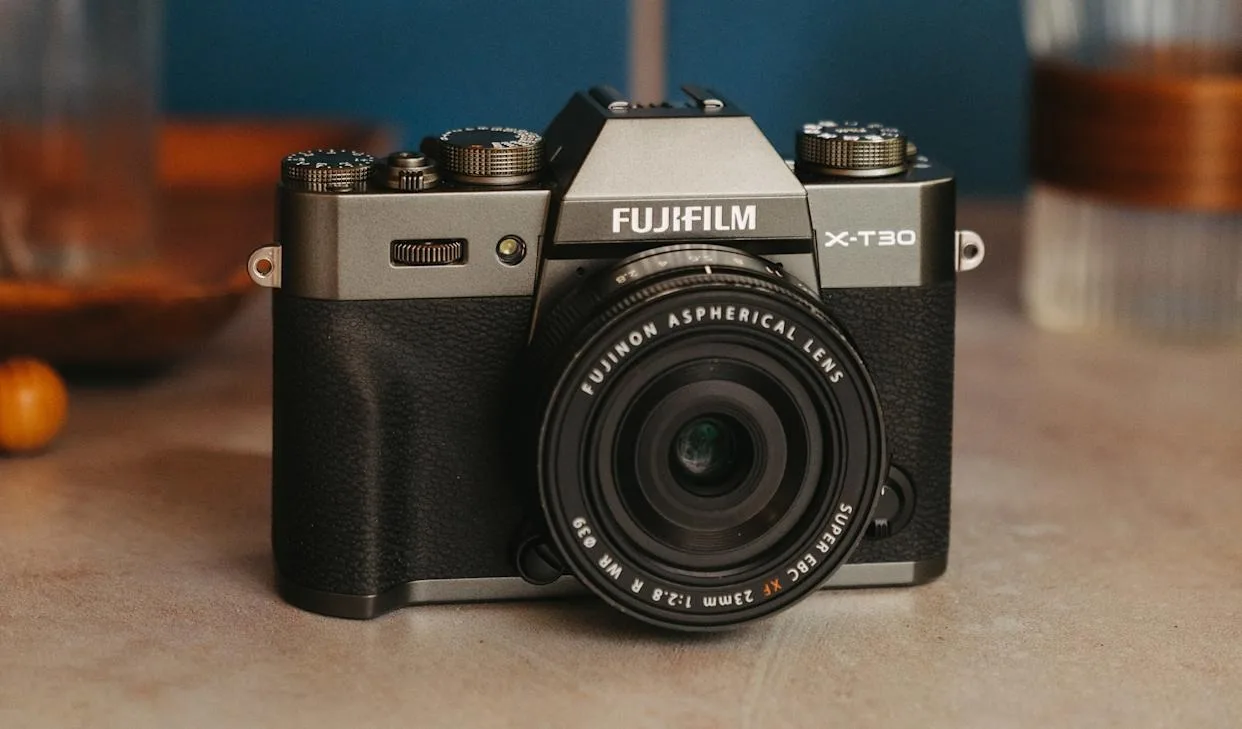 Fujifilm X-T30 III, yeni işlemci ve video desteğiyle güncellendi