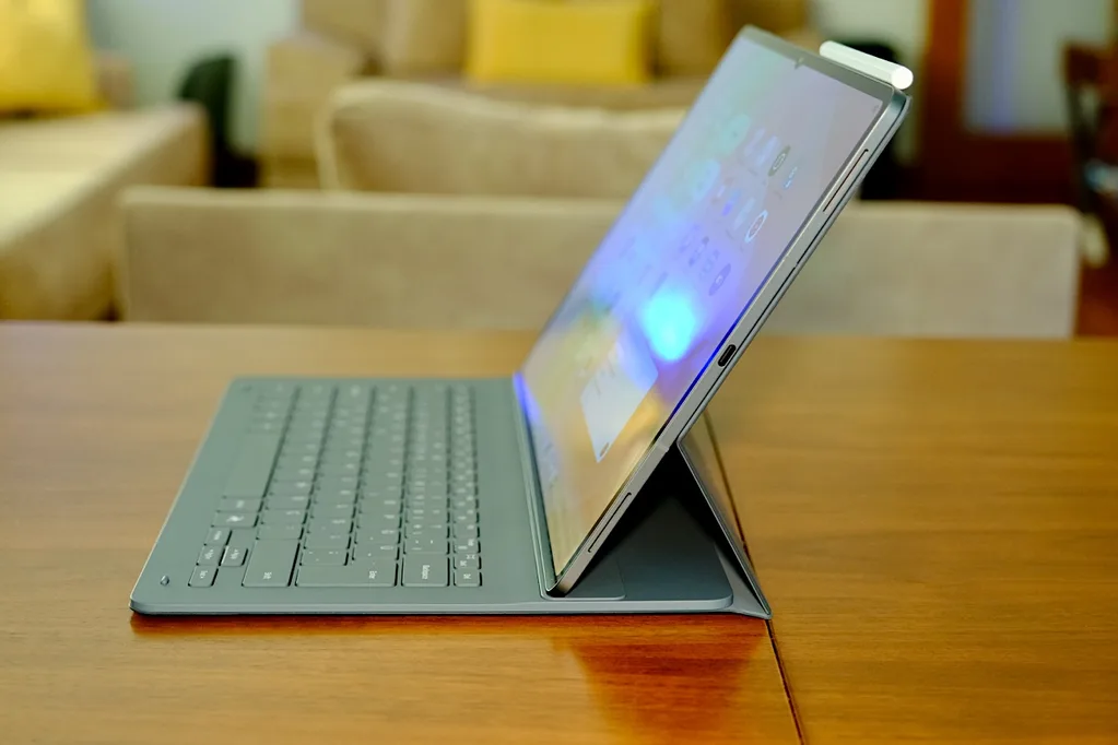 Samsung Galaxy Tab S12 Ultra’da pil artışı bekleyenlere kötü haber