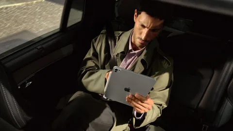 Apple iPad Pro serisinde fren yaptı: Büyük yenilik gecikebilir