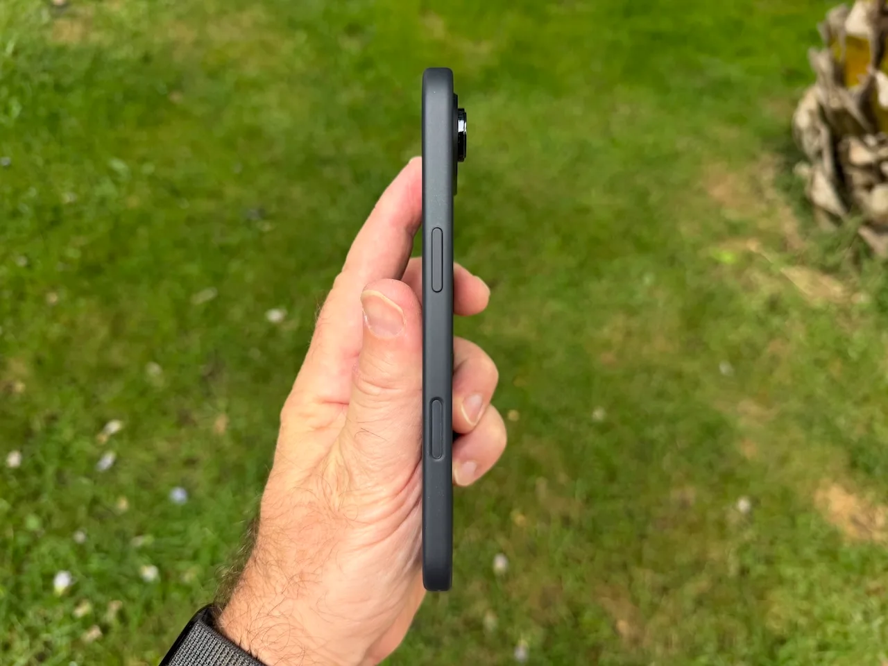 Yeni iPhone Air çift arka kamerayla gelecek