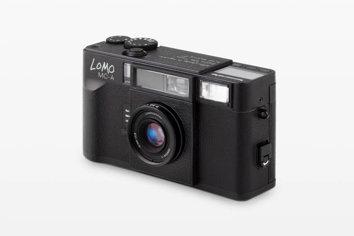 USB-C ile şarj edilen yeni Lomo MC-A, klasik makinelere modern bir soluk getiriyor