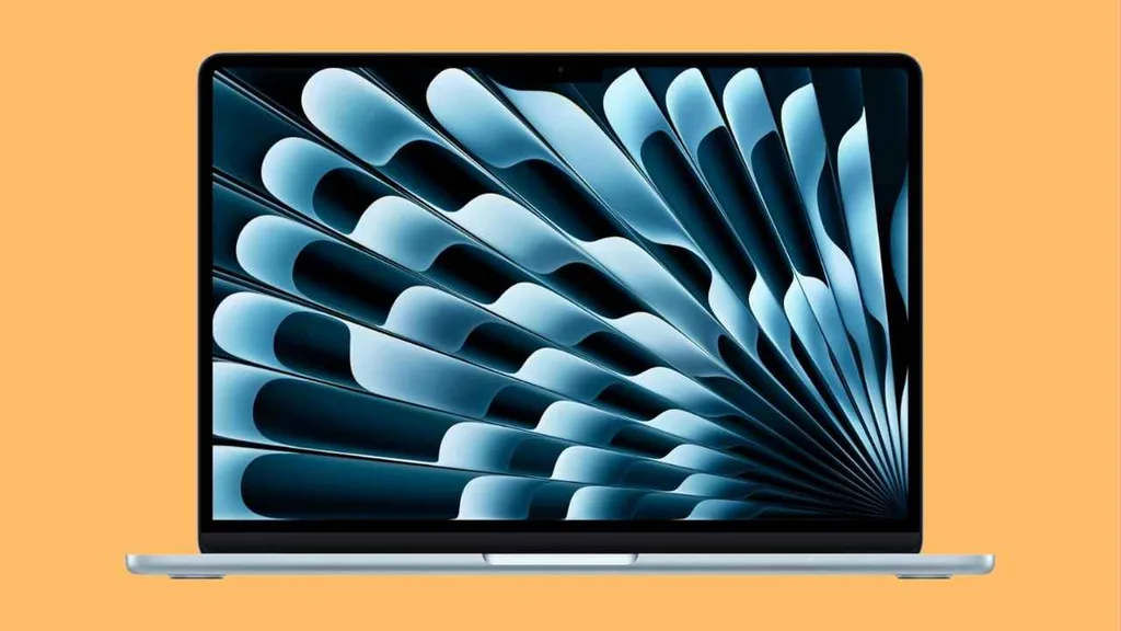 256 GB kapasiteli MacBook Air M4 13.6 inç modelinde 6.450 TL indirim