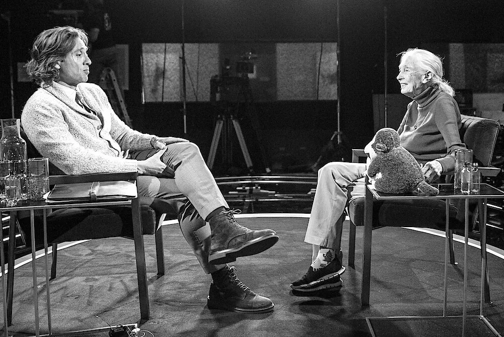 Netflix yeni belgesel dizisinin ilk bölümünü Jane Goodall’ın ölümünün ardından yayınladı