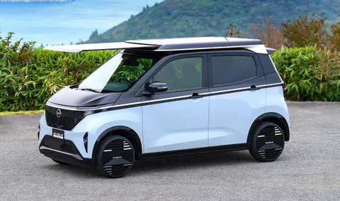 Nissan Sakura’ya eklenen güneş paneli yıllık menzili artırıyor