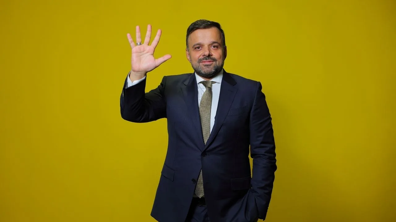 Dr. Ali Taha Koç: “Turkcell 5G’de en geniş frekans bandıyla ülke genelinde en yüksek kapsama sağlayacak”