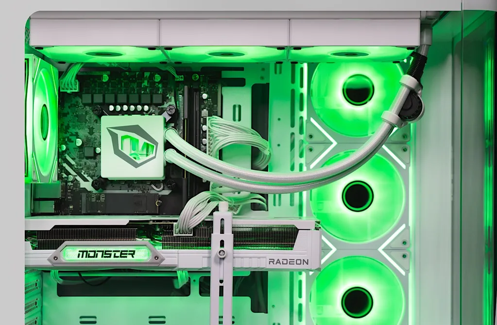 Monster, AMD işlemcili masaüstü serisini piyasaya sürdü