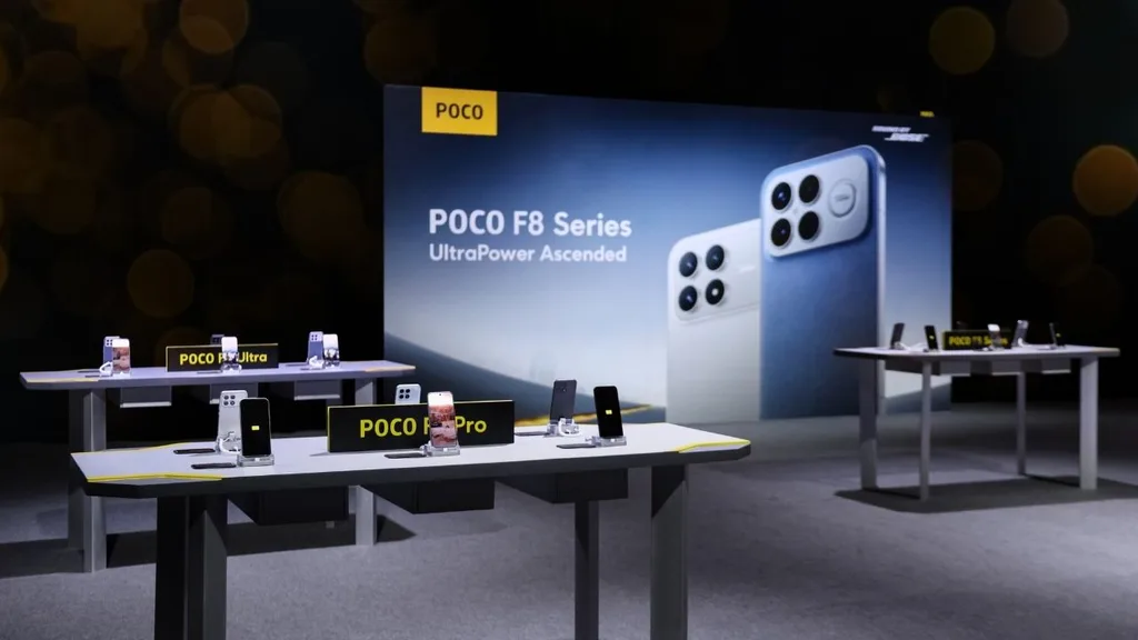 POCO F8 Serisi tanıtıldı, iki model birden sahnede
