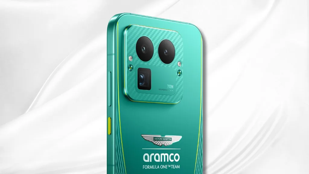 Realme GT 8 Pro’nun Aston Martin F1 versiyonu duyuruldu
