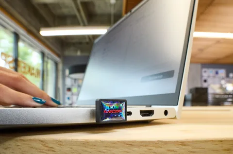 Sandisk, USB-C uyumlu 1 TB’lık en küçük flash belleğini tanıttı