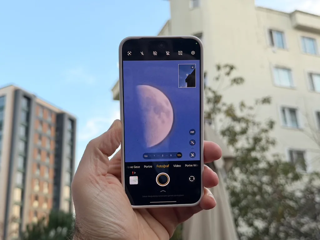 Gücün ve kamera yeteneklerinin en kompakt hâli: vivo X300 İncelemesi
