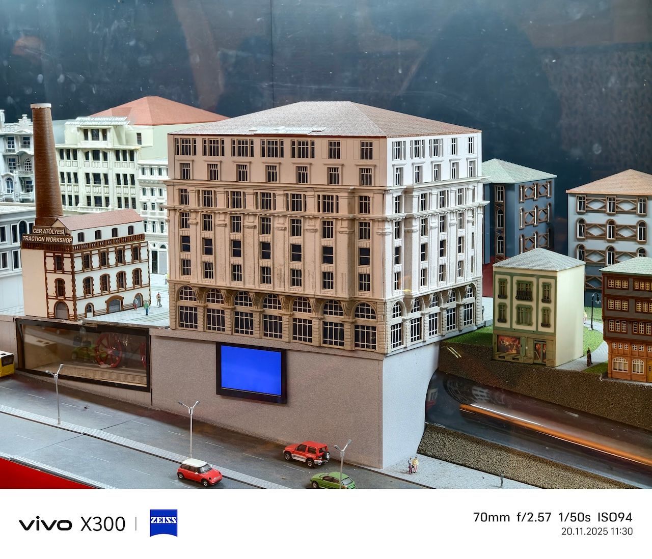Gücün ve kamera yeteneklerinin en kompakt hâli: vivo X300 İncelemesi