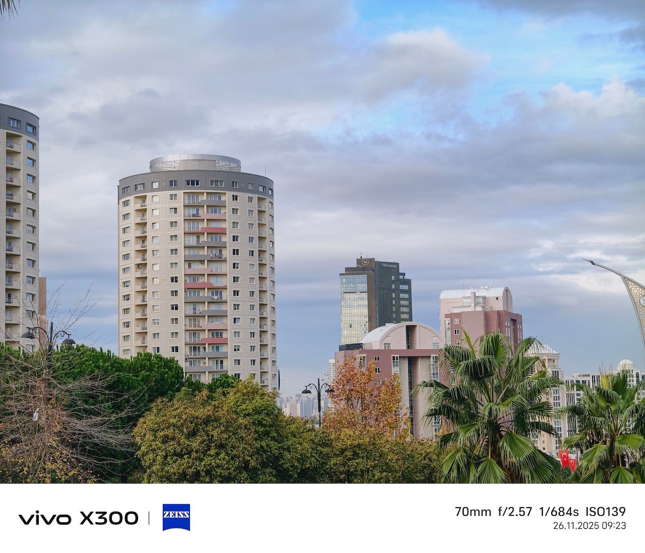 Gücün ve kamera yeteneklerinin en kompakt hâli: vivo X300 İncelemesi