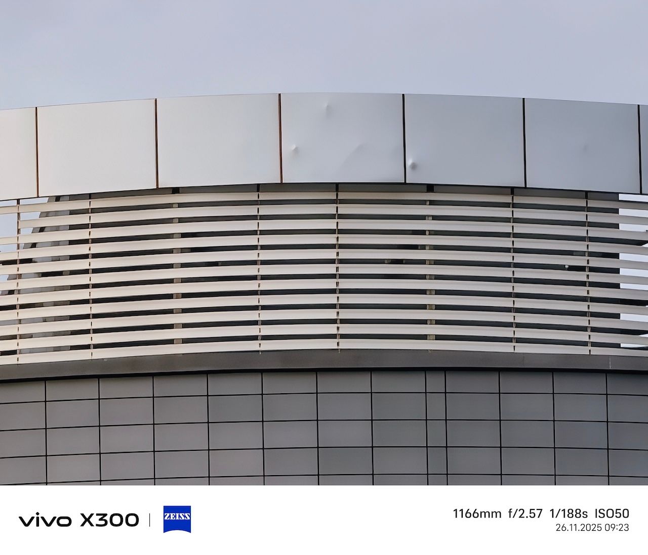 Gücün ve kamera yeteneklerinin en kompakt hâli: vivo X300 İncelemesi