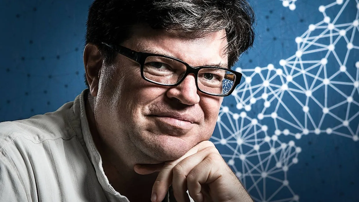 Meta’nın kıdemli yapay zekâ uzmanı Yann LeCun, kendi girişimi için şirketten ayrılmaya hazırlanıyor