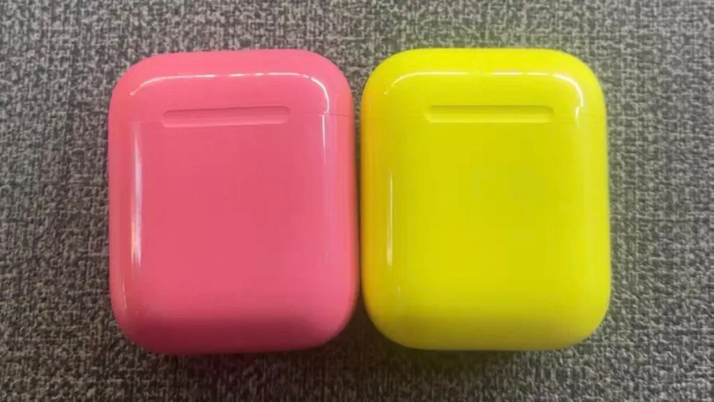 Apple’ın hiç satışa sunmadığı renkli AirPods prototipleri ortaya çıktı