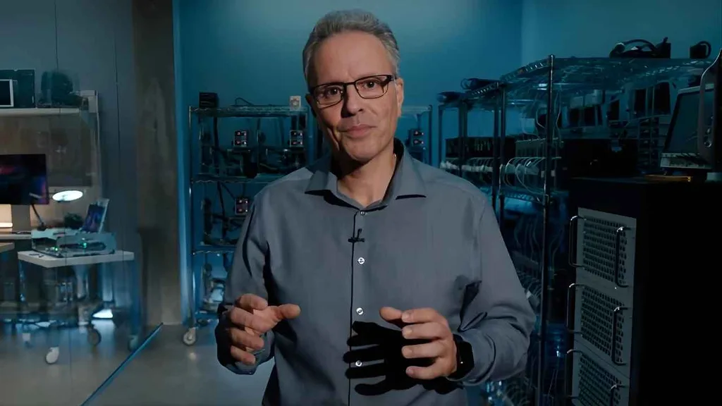 Apple’ın çip şefi Johny Srouji ayrılmayı değerlendiriyor