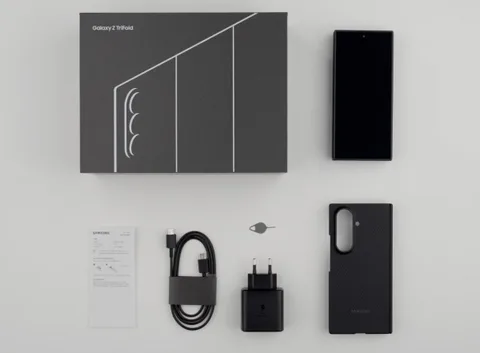 Samsung, Galaxy Z TriFold’un resmi kutu açılış videosunu paylaştı