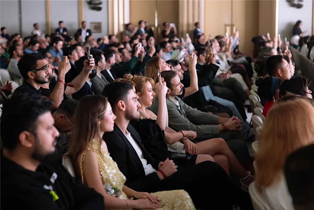 Huawei FreeClip 2 ve yeni nesil cihazlar global sahnede