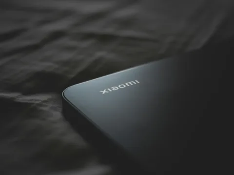 Xiaomi, 10.000 mAh pile sahip ince tasarımlı yeni bir telefon hazırlıyor