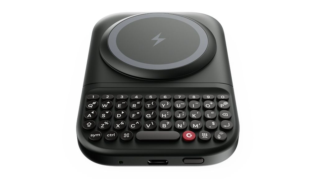 Telefonlara fiziksel klavye geri dönüyor: Clicks Power Keyboard