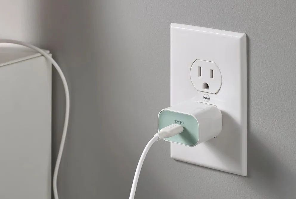 Ikea’nın yeni USB-C şarj cihazı Apple’dan beş kat daha ucuz
