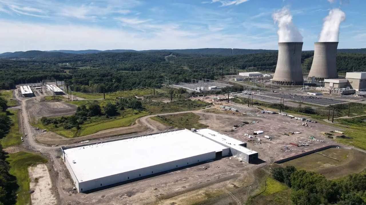 Meta, yapay zekâ veri merkezleri için nükleer enerjiye yöneldi