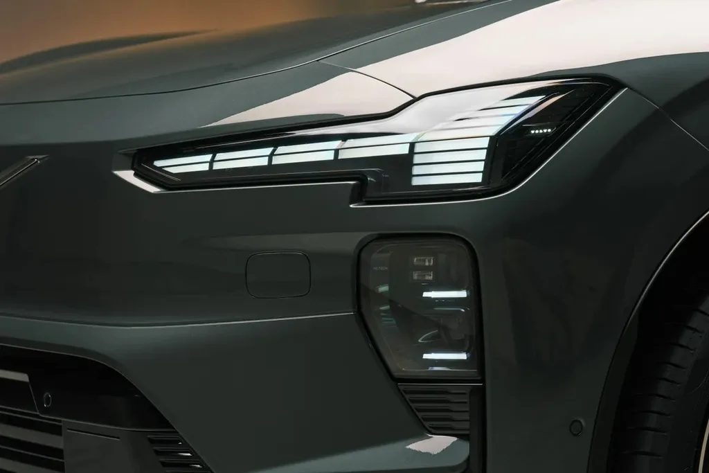 Volvo EX60, elektrikli SUV planında kritik boşluğu dolduruyor