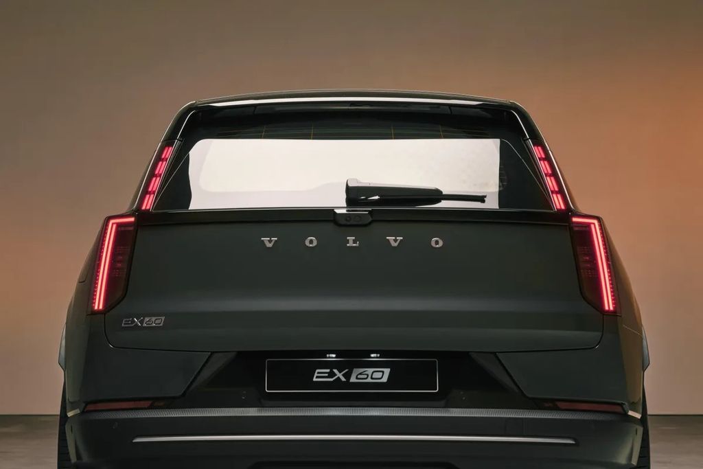 Volvo EX60, elektrikli SUV planında kritik boşluğu dolduruyor