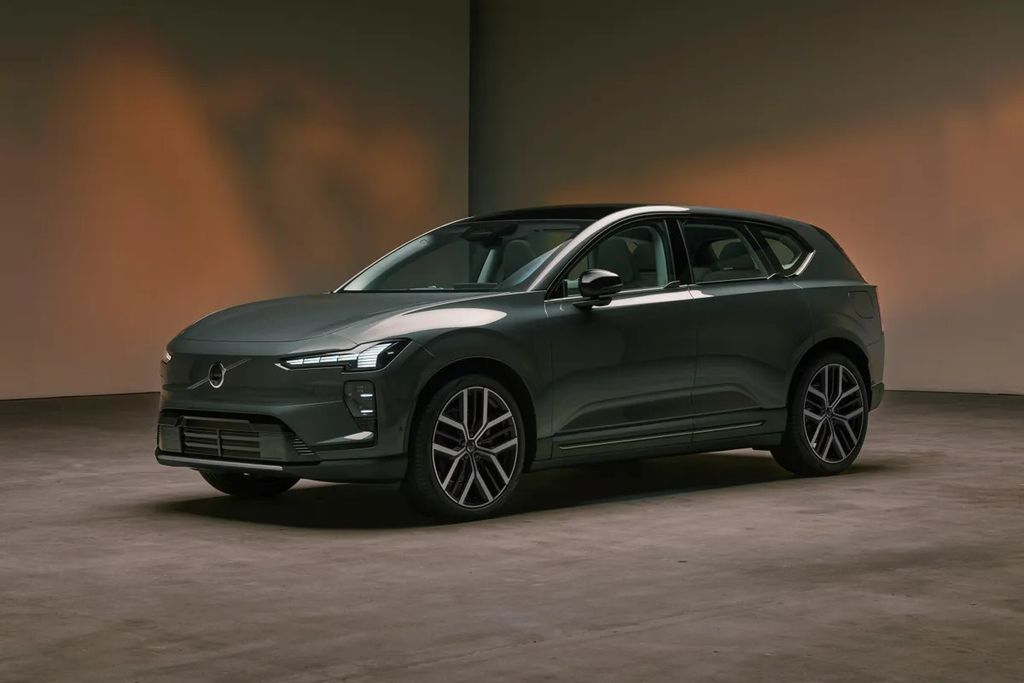 Volvo EX60, elektrikli SUV planında kritik boşluğu dolduruyor
