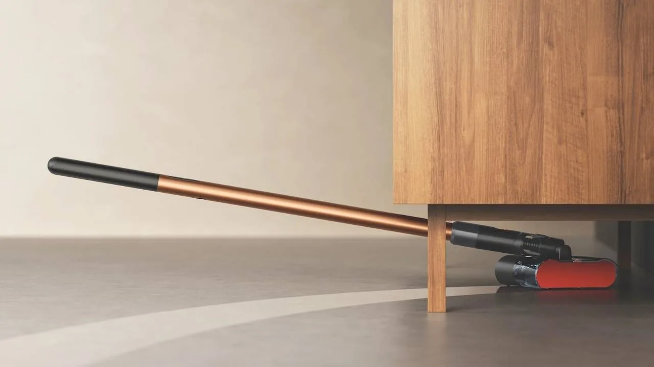 Dyson 2 kiloluk PencilWash ile ıslak zemini hedefliyor