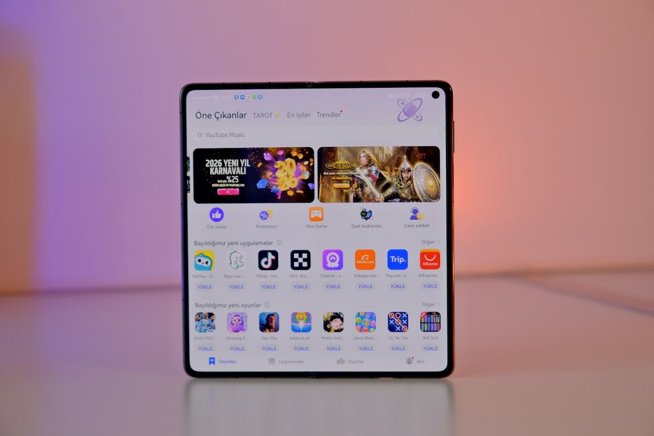 Katlanabilir, ama ödün vermeyen bir amiral gemisi mi? Huawei Mate X7 İncelemesi