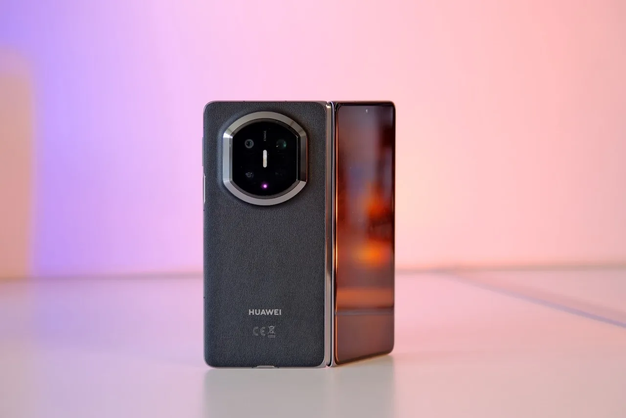 Katlanabilir, ama ödün vermeyen bir amiral gemisi mi? Huawei Mate X7 İncelemesi