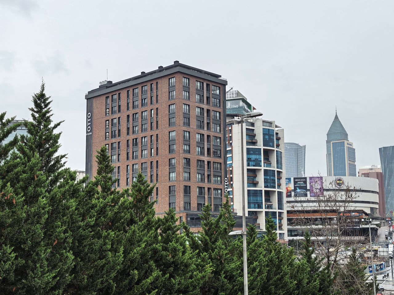 Katlanabilir, ama ödün vermeyen bir amiral gemisi mi? Huawei Mate X7 İncelemesi