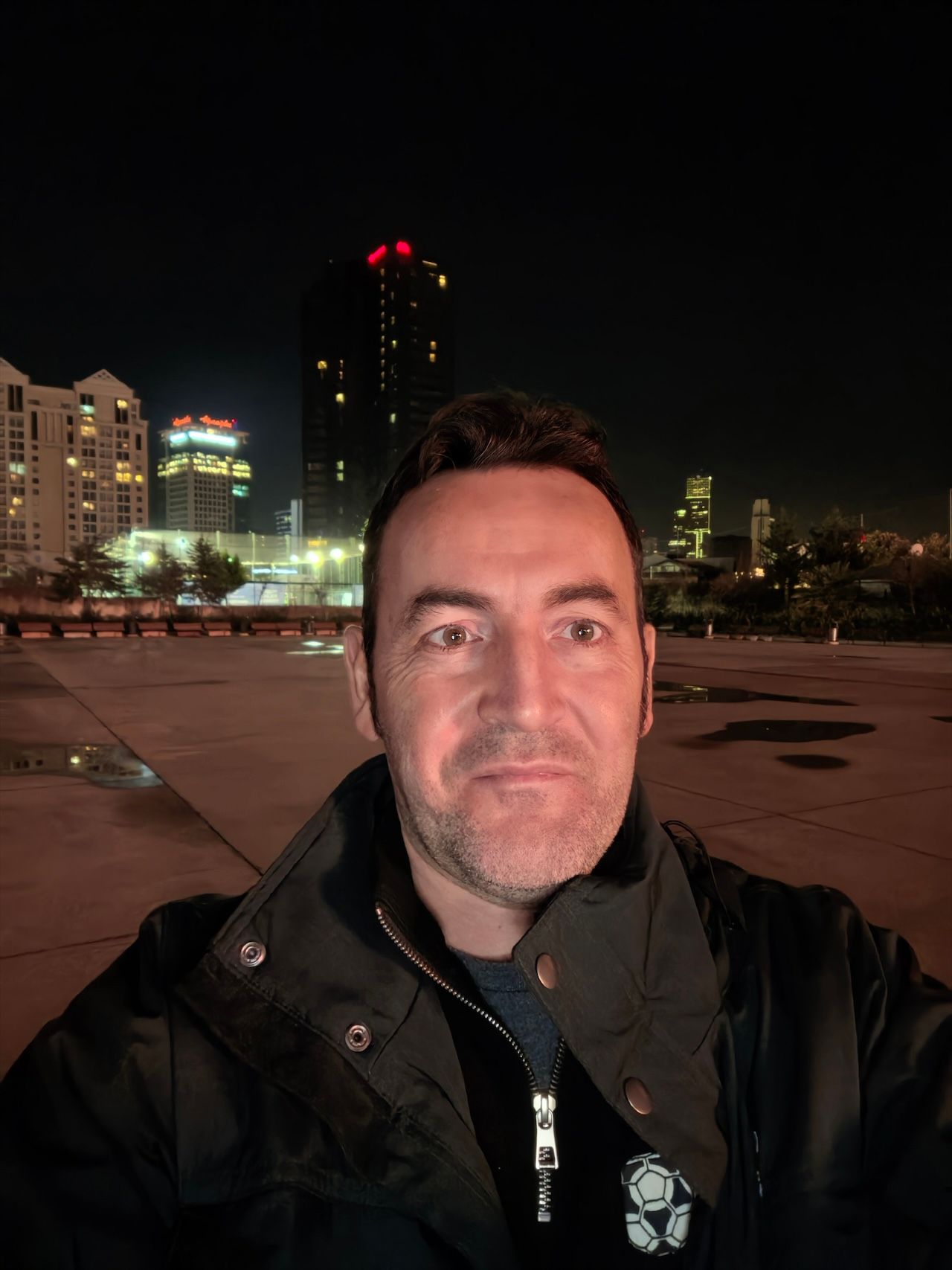 Katlanabilir, ama ödün vermeyen bir amiral gemisi mi? Huawei Mate X7 İncelemesi