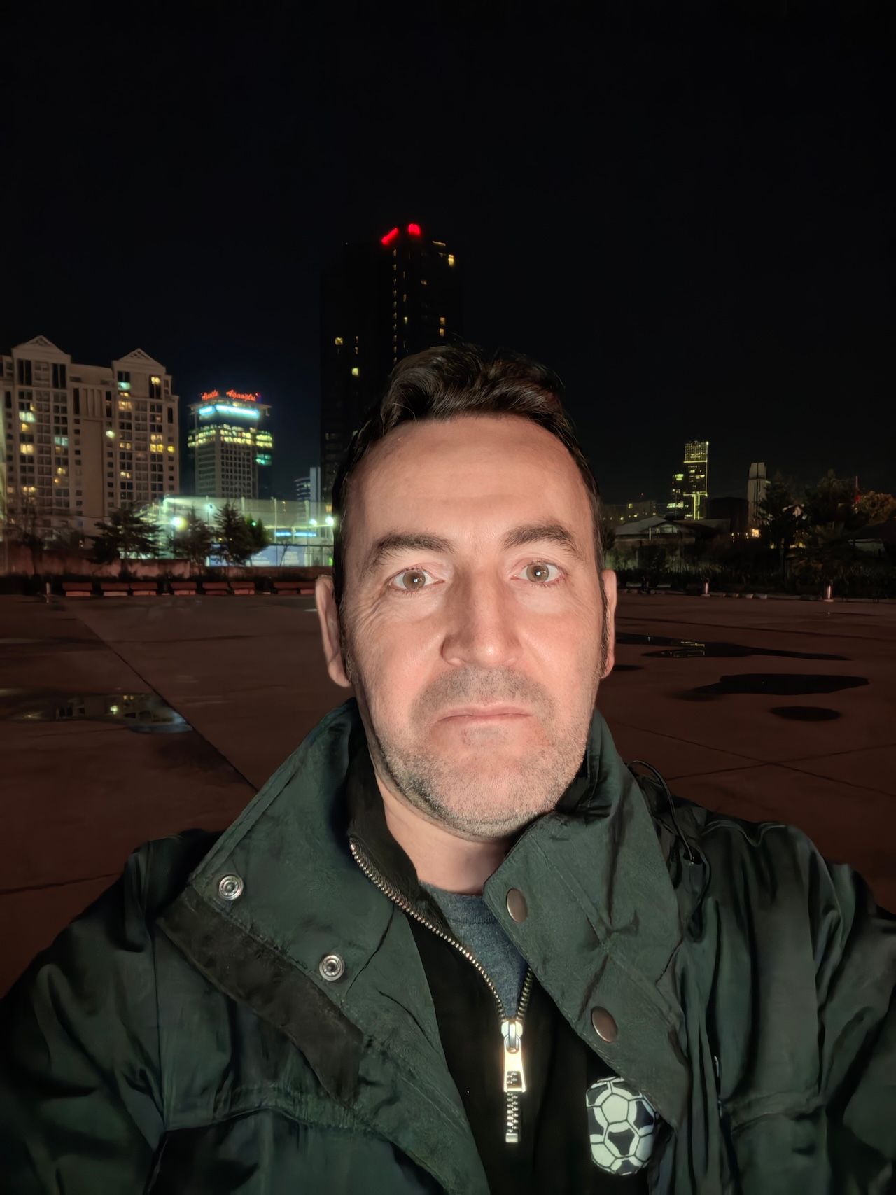 Katlanabilir, ama ödün vermeyen bir amiral gemisi mi? Huawei Mate X7 İncelemesi