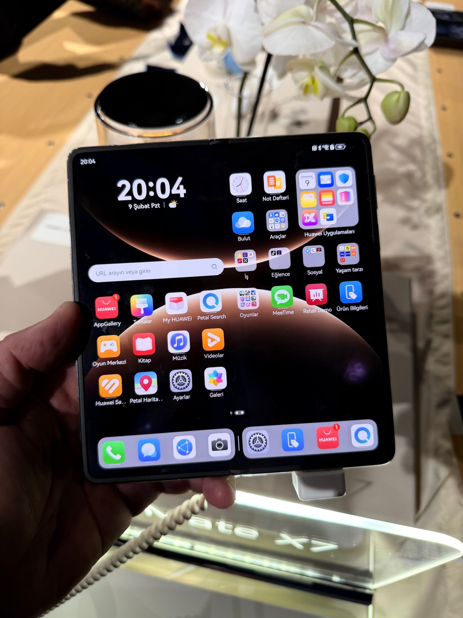 Nubia Z60 Ultra için ilk paylaşımlar gelmeye başladı