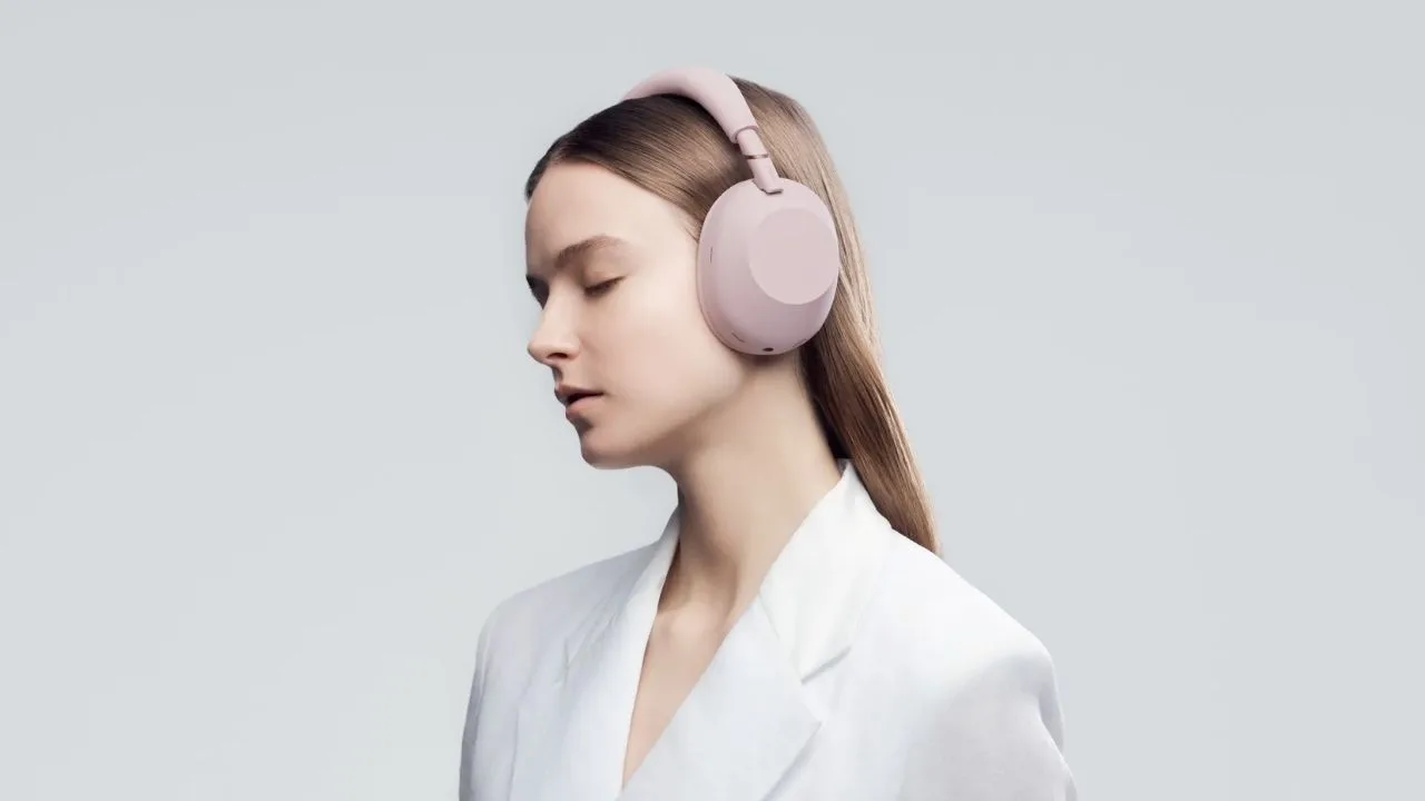 Sony, WH-1000XM6 için yeni Sand Pink rengini duyurdu