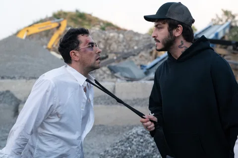 Netflix, Big Mistakes fragmanını yayınladı: Kadroda Boran Kuzum da var