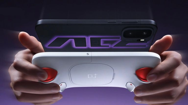 OnePlus yeni telefonunu taşınabilir oyun konsoluna dönüştürdü