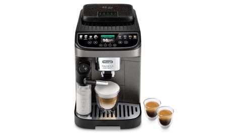 Amazon, De’Longhi’nin en yeni espresso makinesini %14 indirime soktu