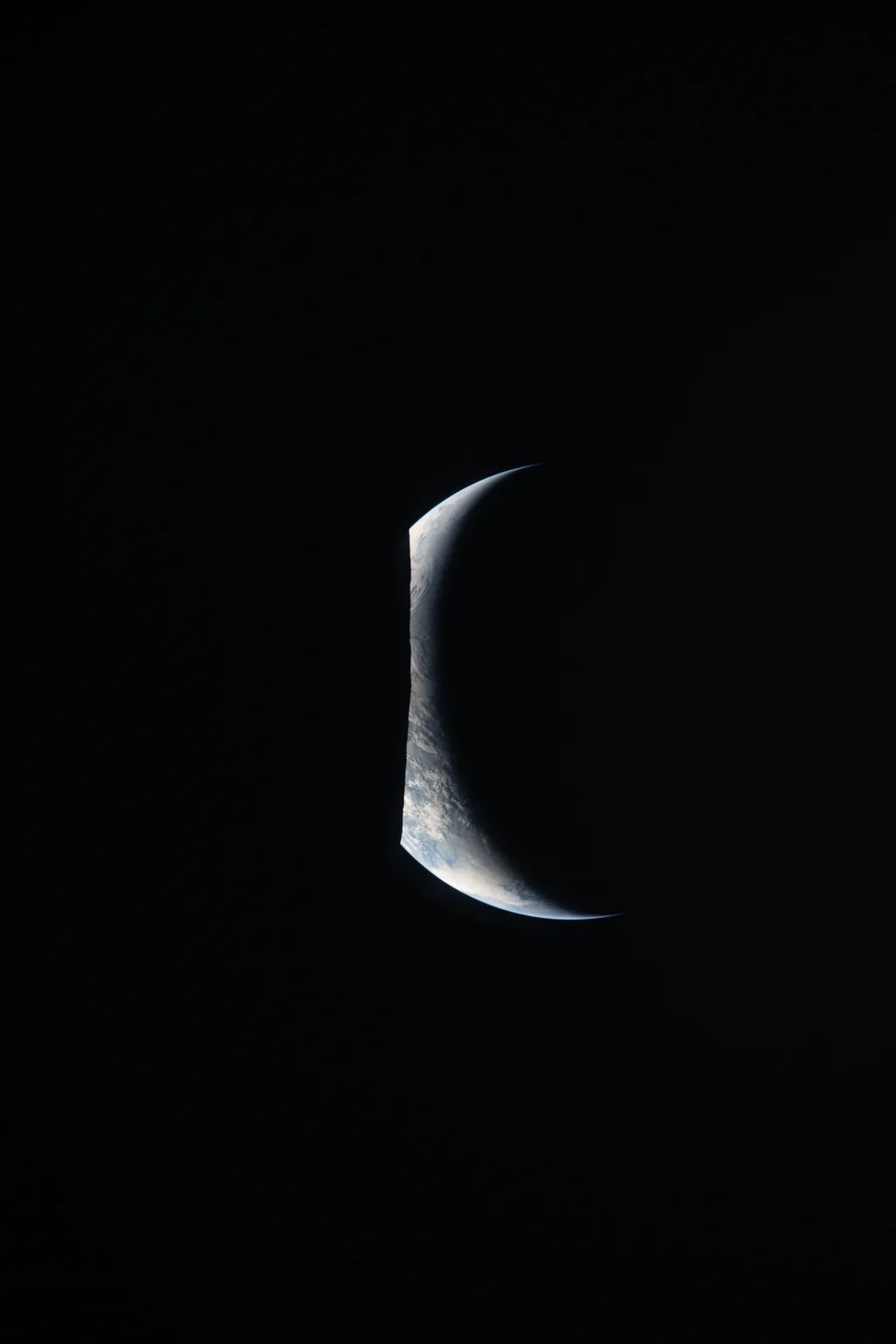 NASA Artemis II’den Ay ve Dünya’yı aynı karede gösteren fotoğraflar geldi