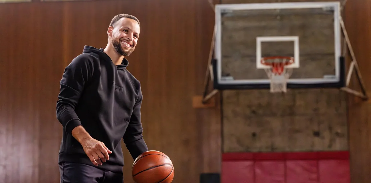 Google’ın yeni nesil giyilebilir sağlık cihazının ipucunu Stephen Curry verdi
