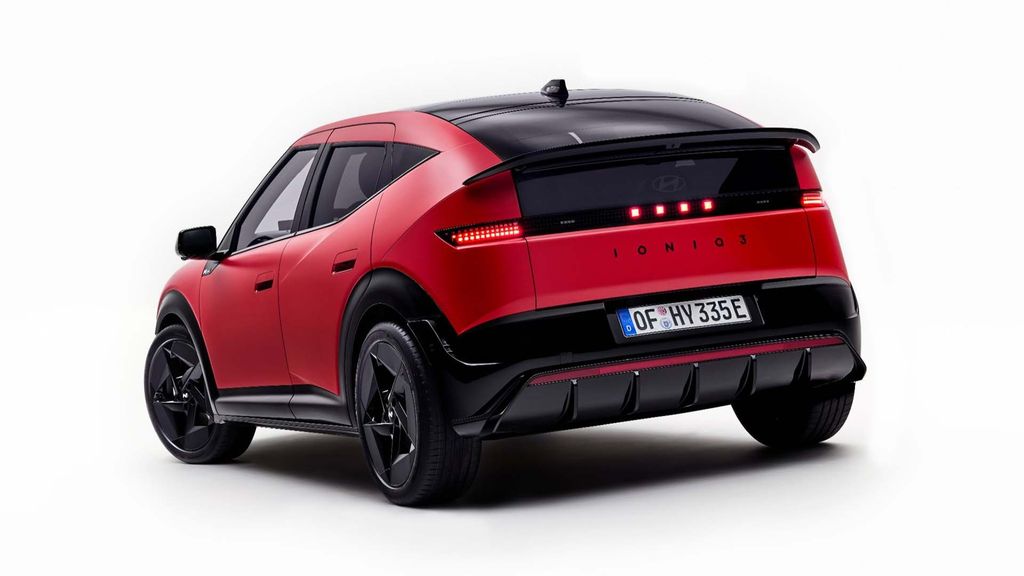 Hyundai IONIQ 3 tanıtıldı, Türkiye üretimi için tarih verildi