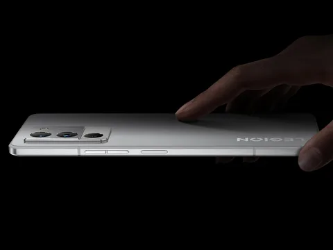 Lenovo oyun telefonlarına geri dönüyor, Y70 yeni nesil geliyor