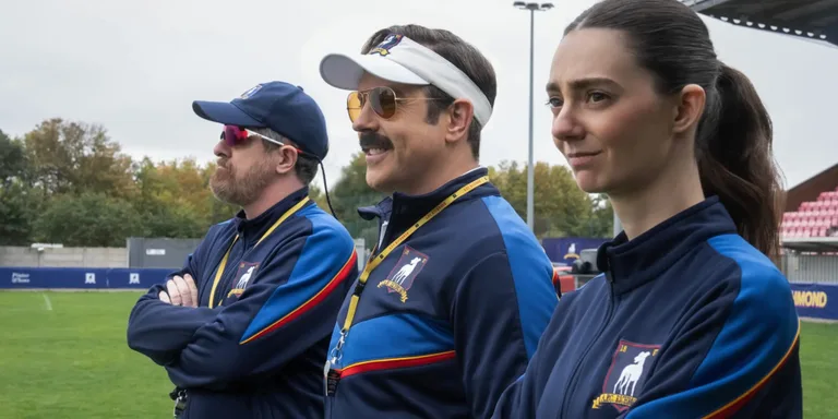 Ted Lasso üç yıl sonra döndü ve Apple TV rekorunu kırdı