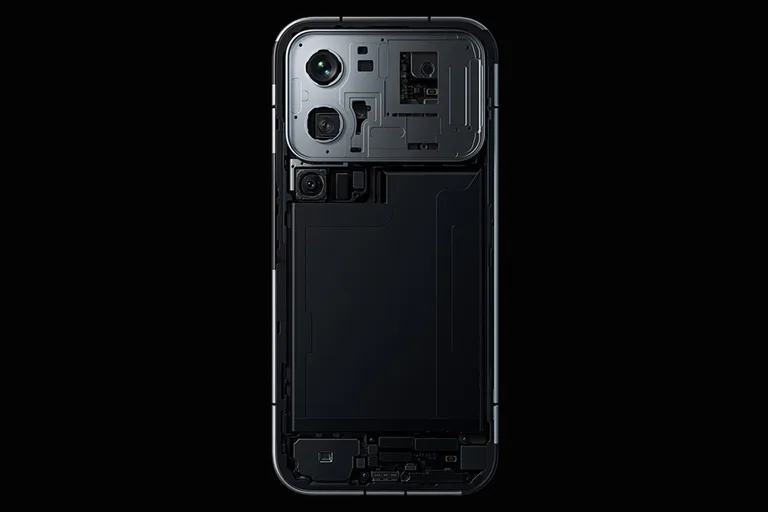 Xiaomi 18 Pro serisi cam arka kapağa veda edebilir